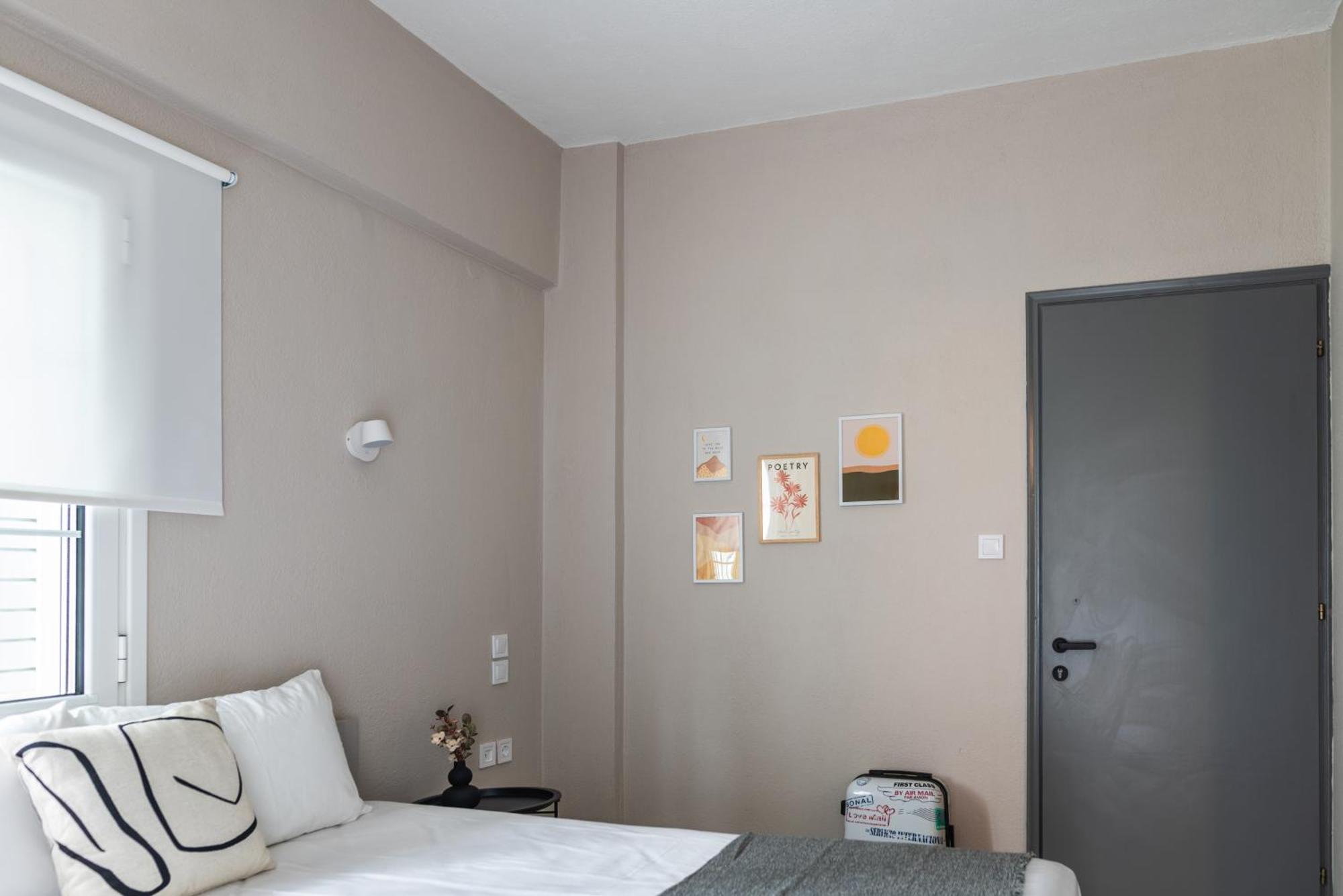 Apartment Blue Hug Plataria