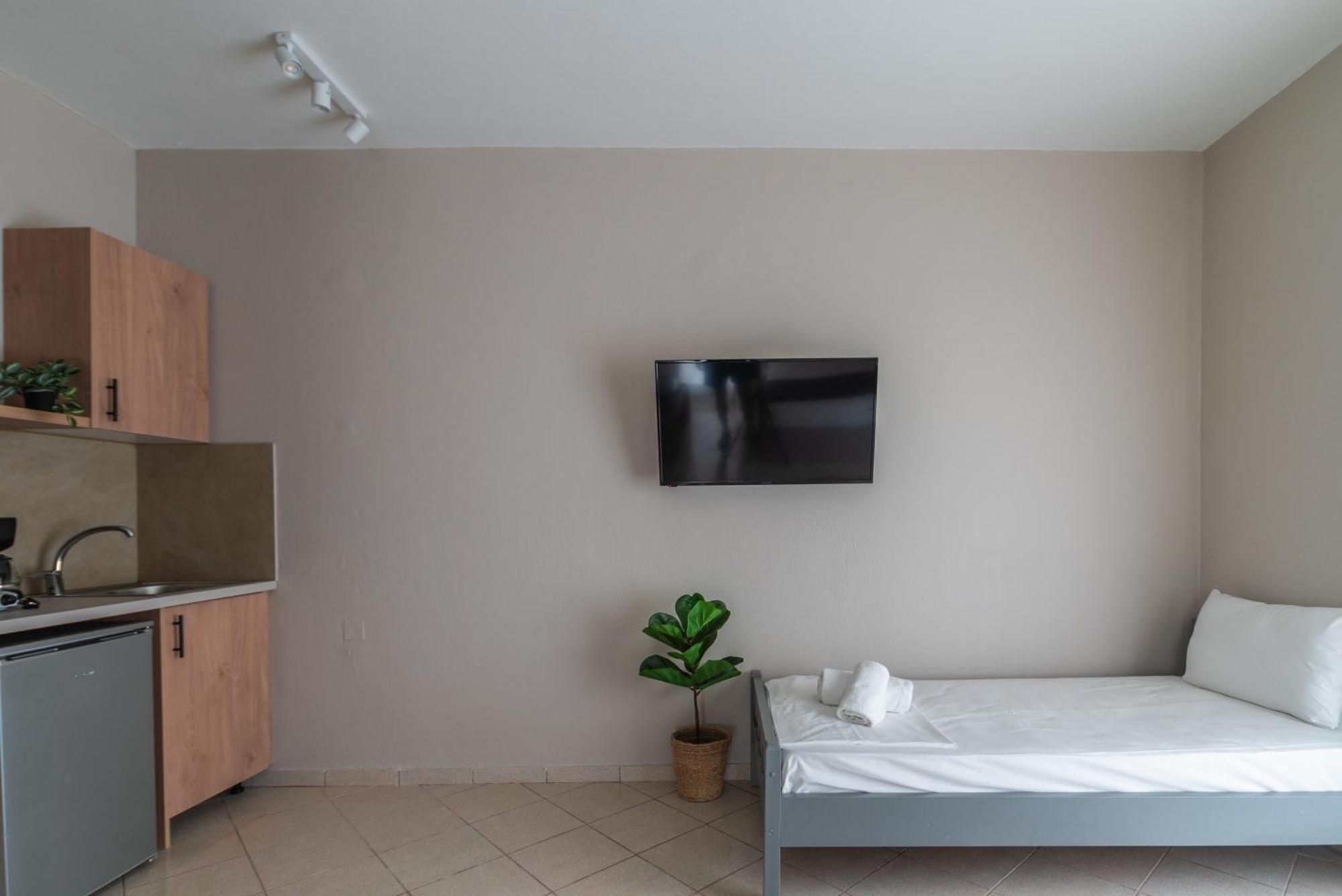 Blue Hug Apartment